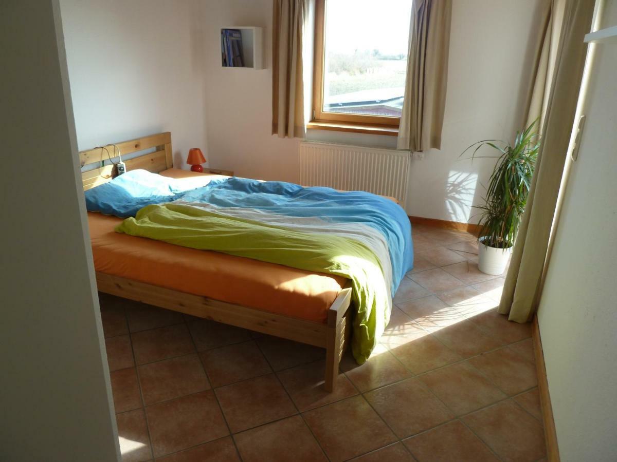 Muschel Apartment Riepsdorf Екстериор снимка
